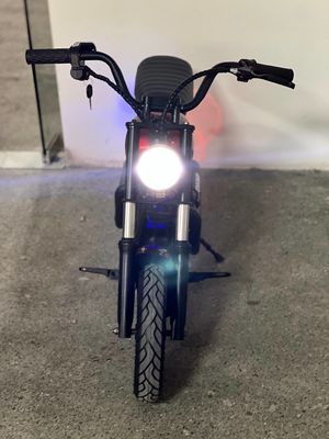 CE 인증 180W 24V 모터 및 컴팩트 차량 차원