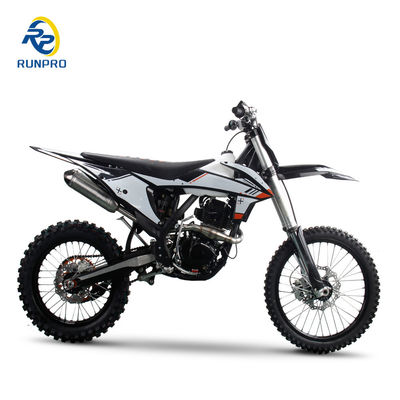 최대 속도 80km/h 다른 모터 300cc 가솔린 모터사이클 물 냉각 4 시간 더트 자전거